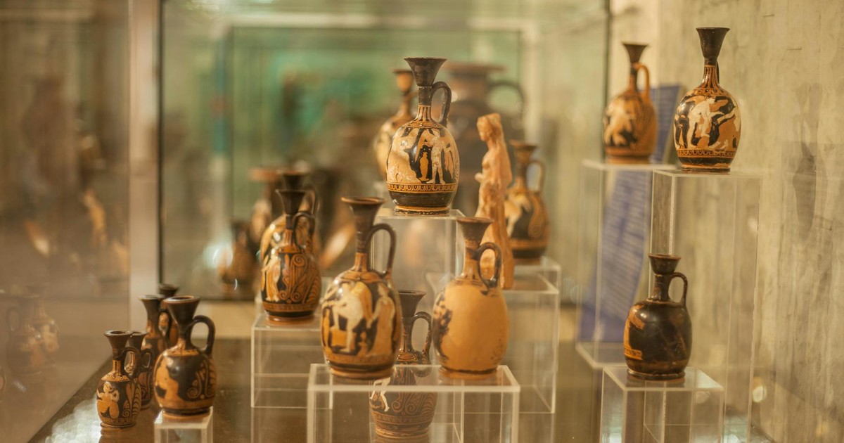 6 Bizarre Historical Curiosities That Will Make You Question Everything