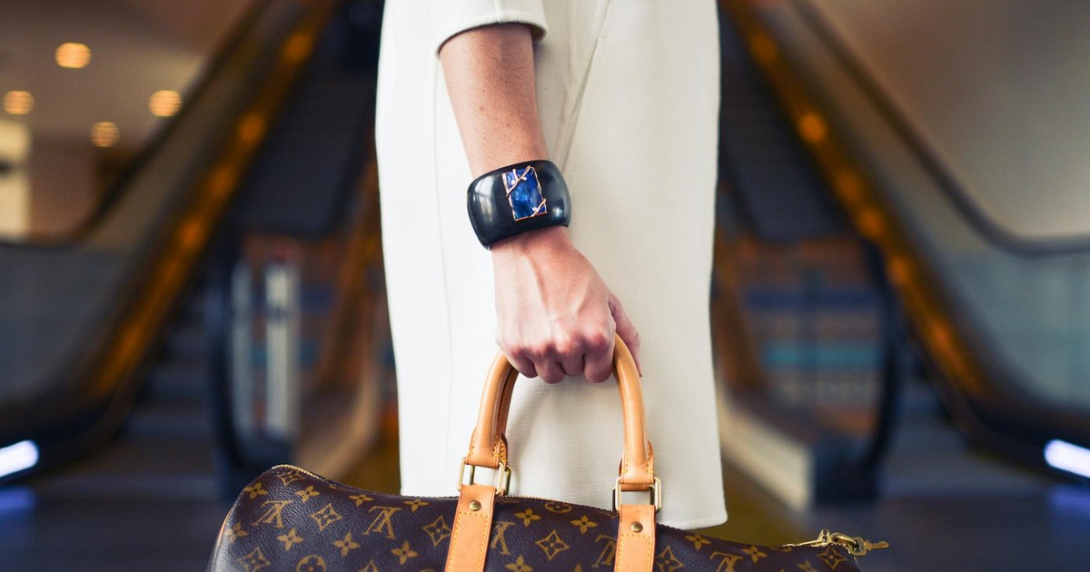 The 6 Most Overrated Luxury Brands That Aren’t Worth the Money (And Affordable Alternatives That Look Just as Good)