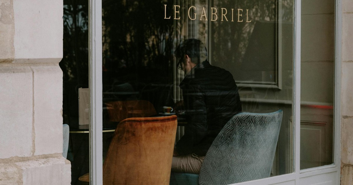 8 Hidden Gem Restaurants in Paris That Locals Keep Secret (And Why You Should Visit)
